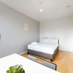  Guest house Langdon Park