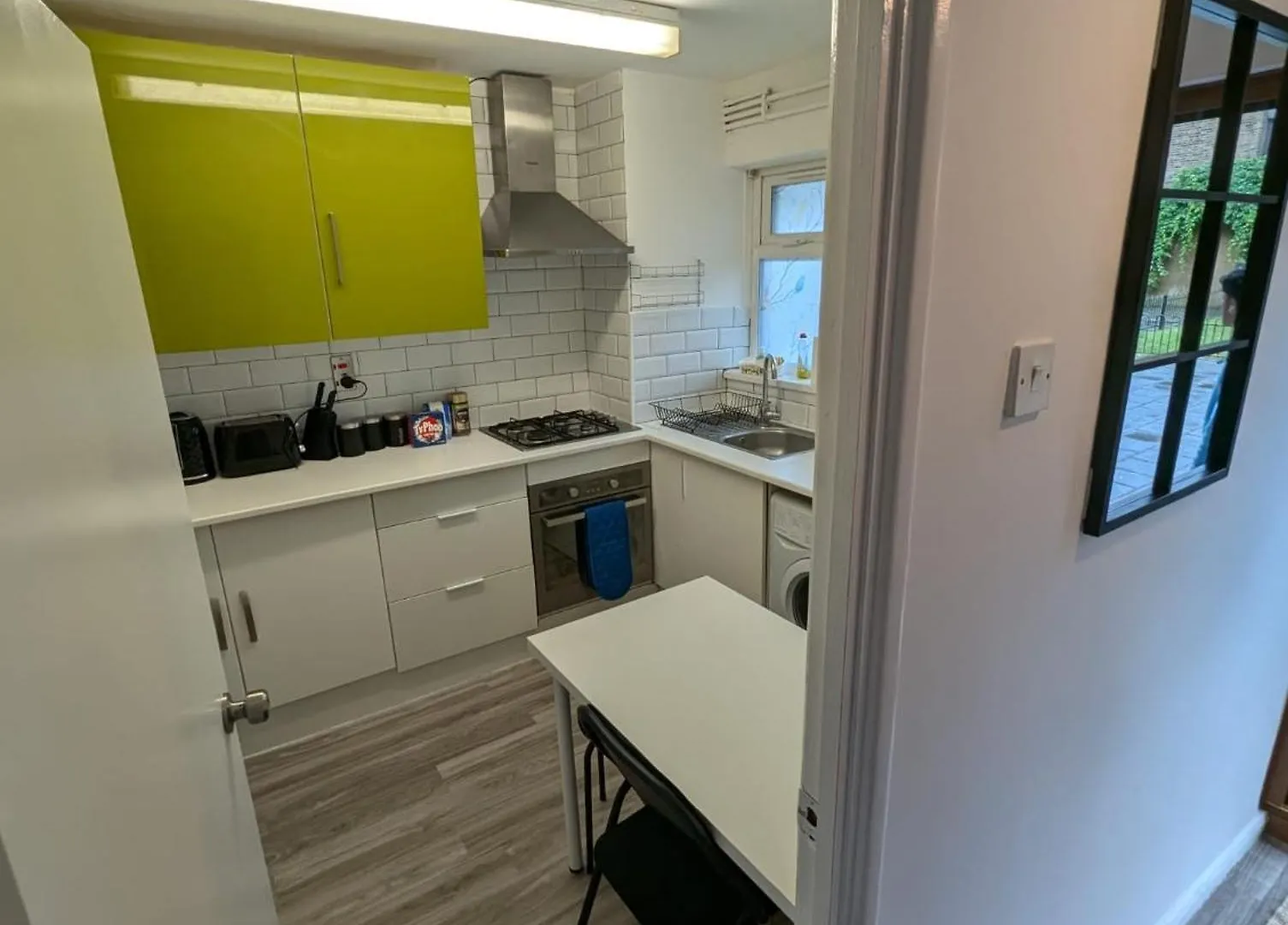 Central London Rooms N1 6Rj 0*,